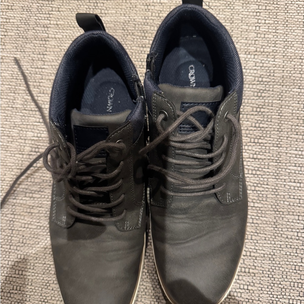 Crown Vintage Blue Sneakers Minimalist Lace-Up